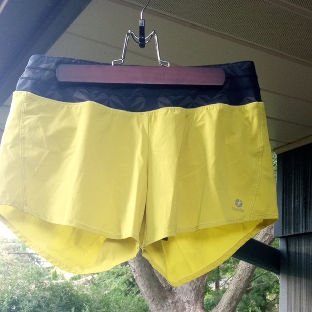 OISELLE Roga Shorts W 4
